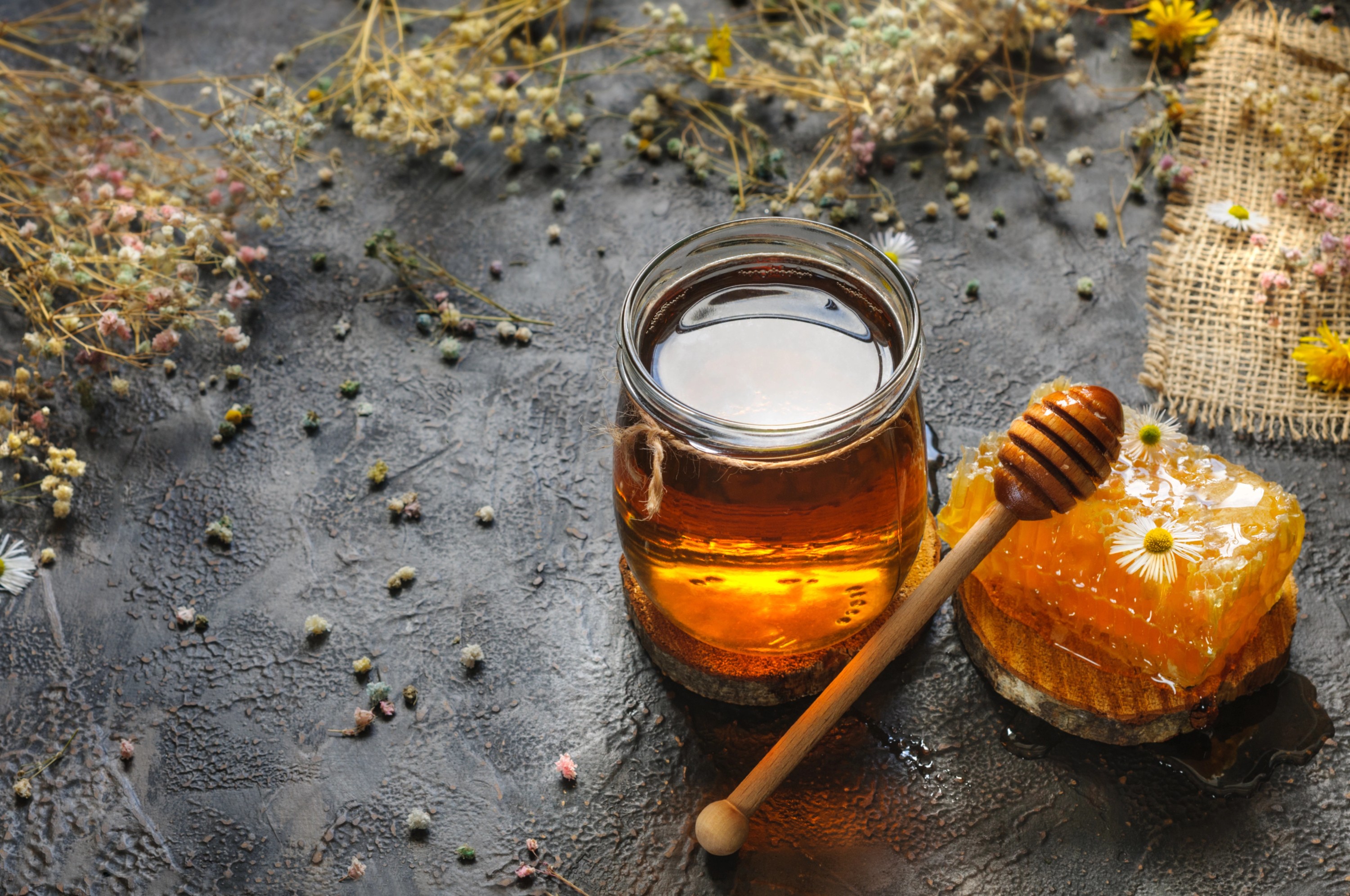 Liquid Gold: A review of the dermatologic applications of honey